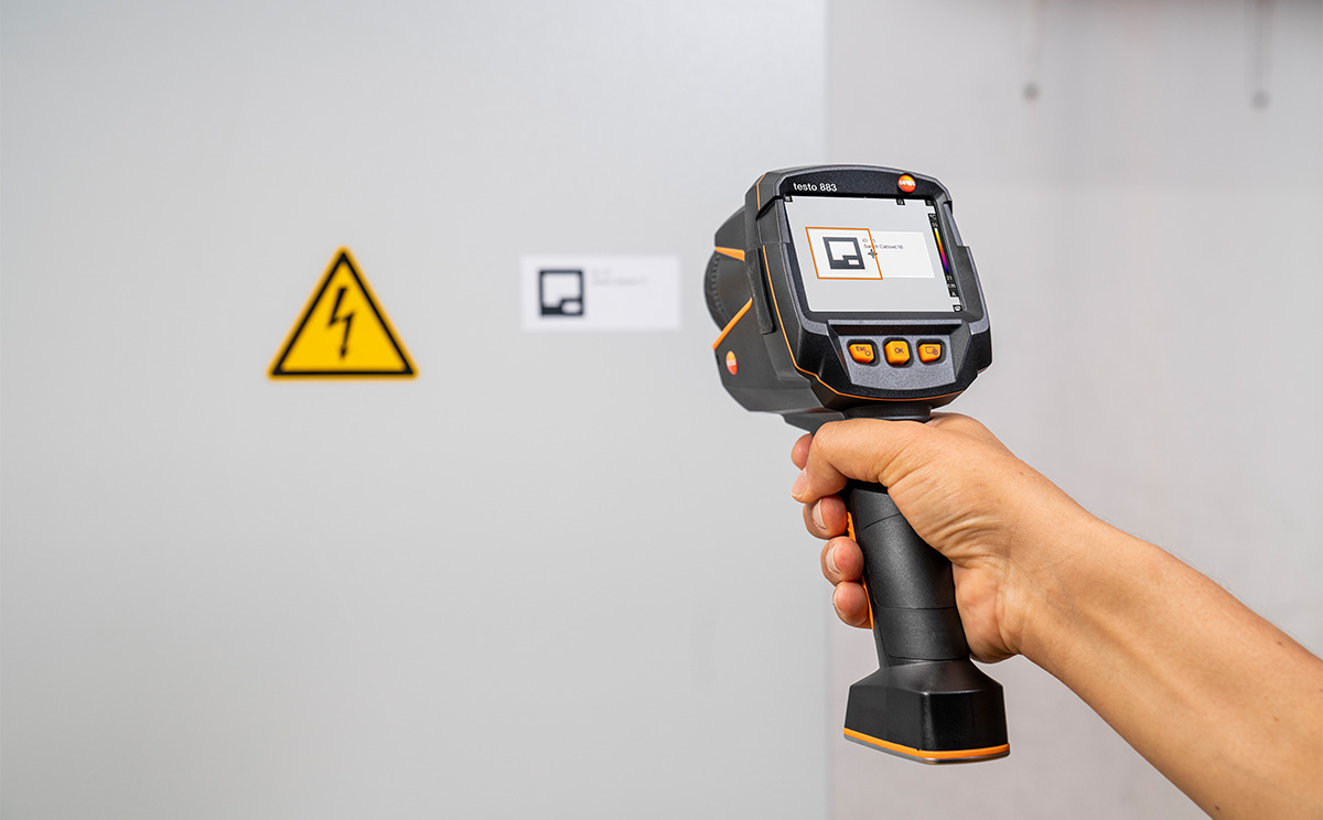 testo883